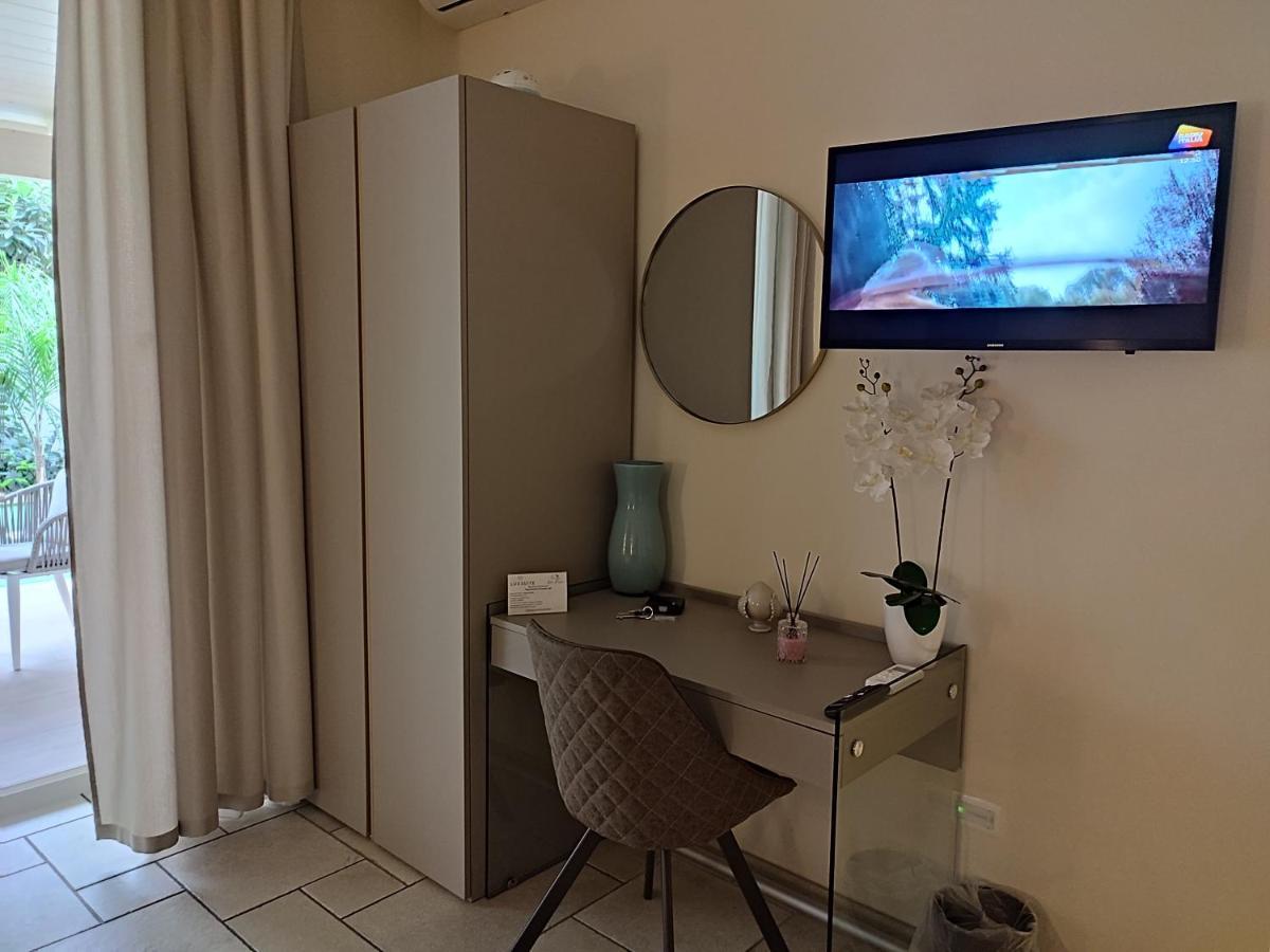 Lux Suite Taranto Esterno foto